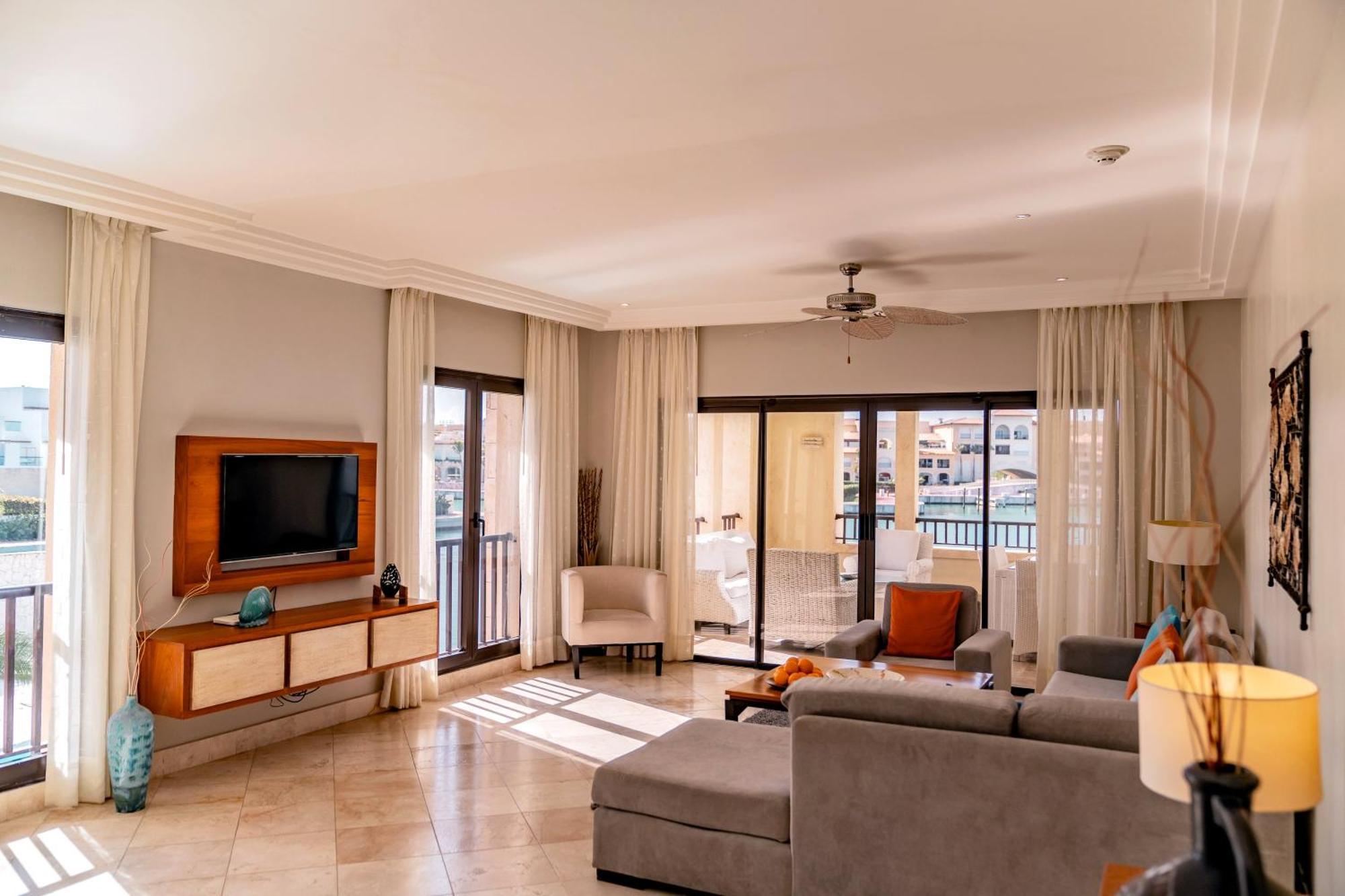 Sports Illustrated Marina And Cap Cana - Resort 5*