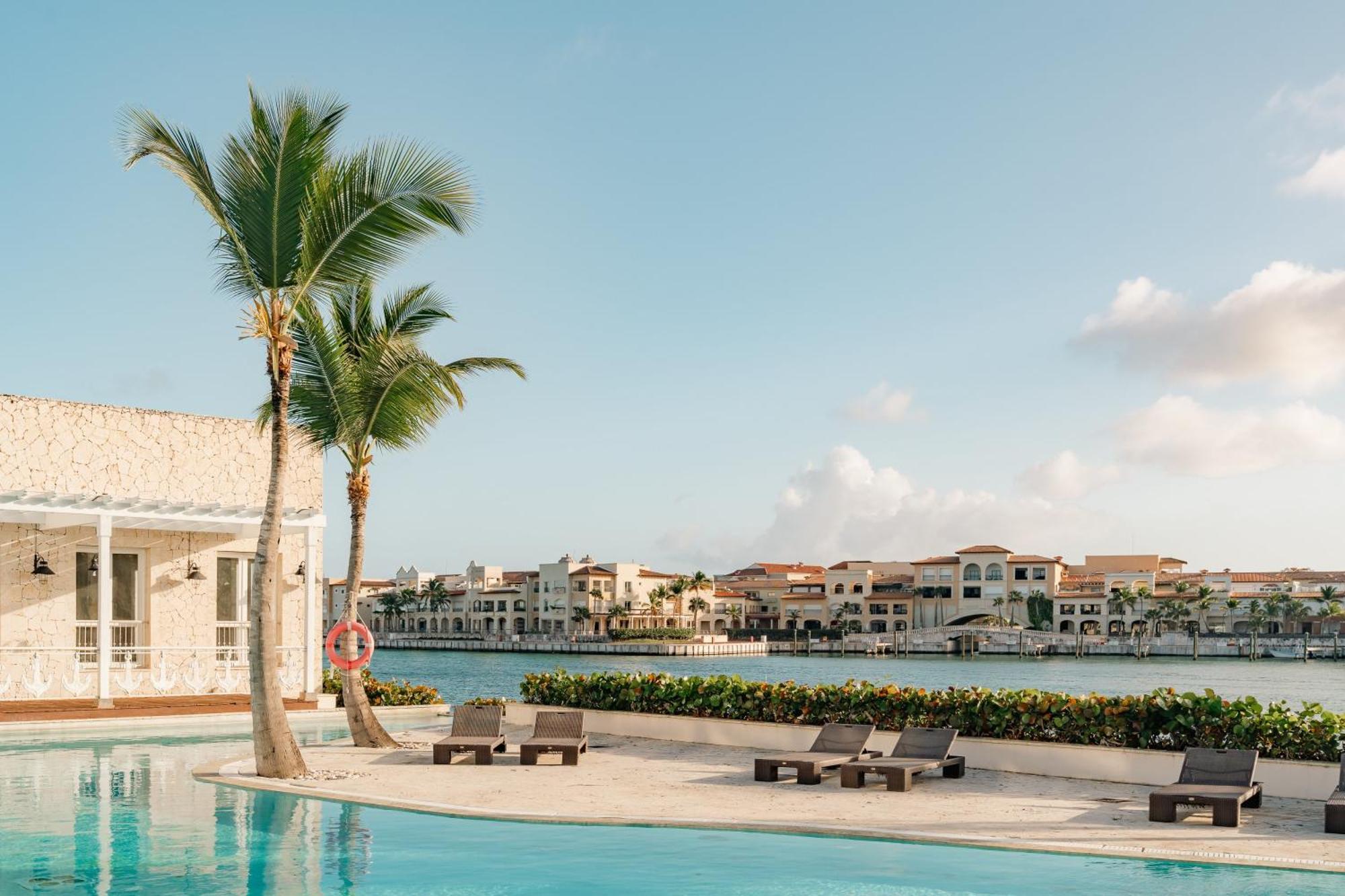 Sports Illustrated Marina And Cap Cana - 5*